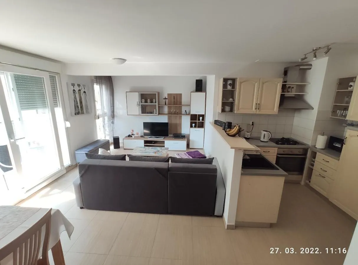 Apartman Antonela With Free Garage Parking Apartment Split