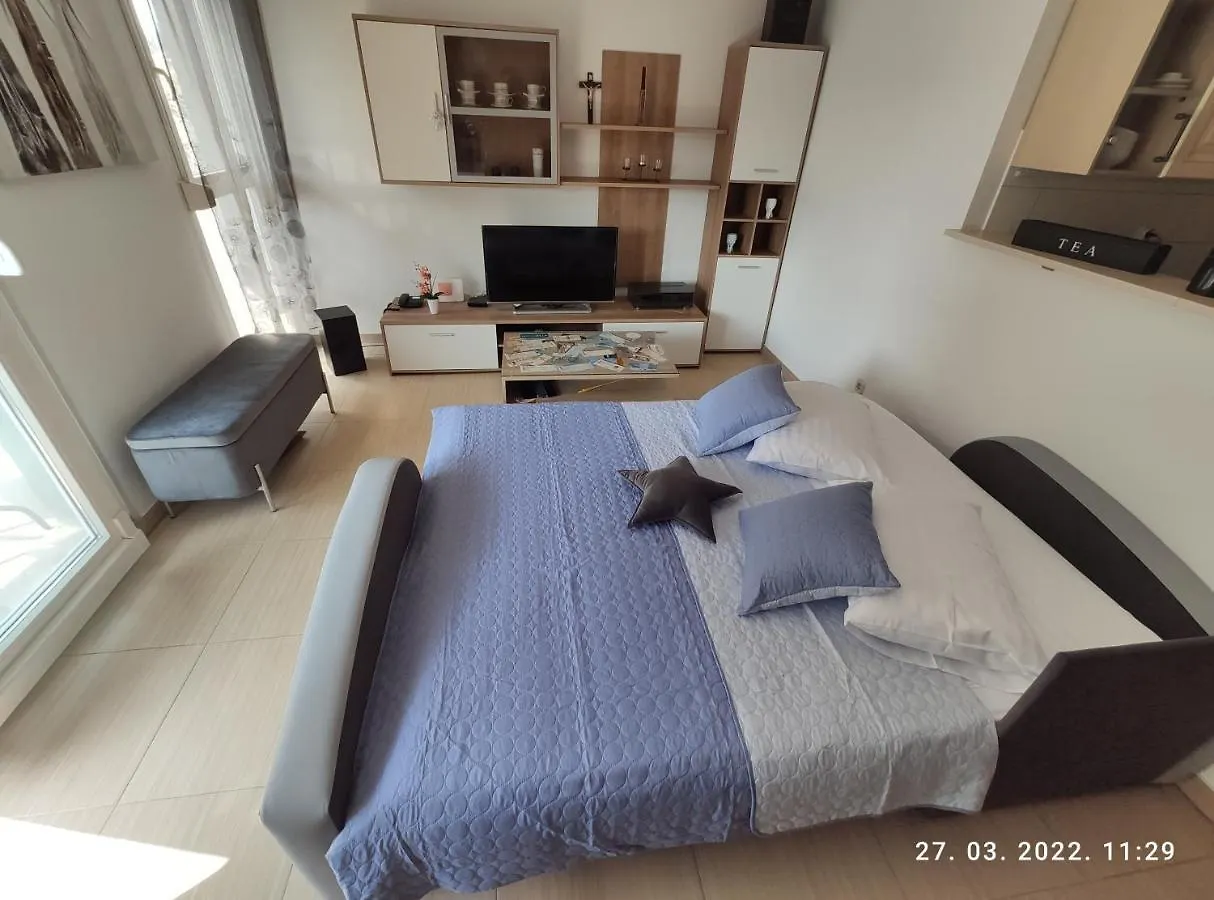 Apartman Antonela With Free Garage Parking Apartment Split