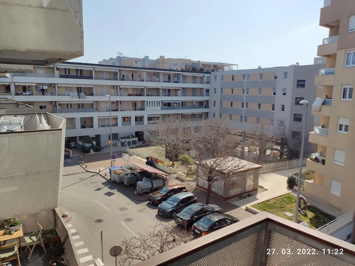 Apartman Antonela With Free Garage Parking Lägenhet Split