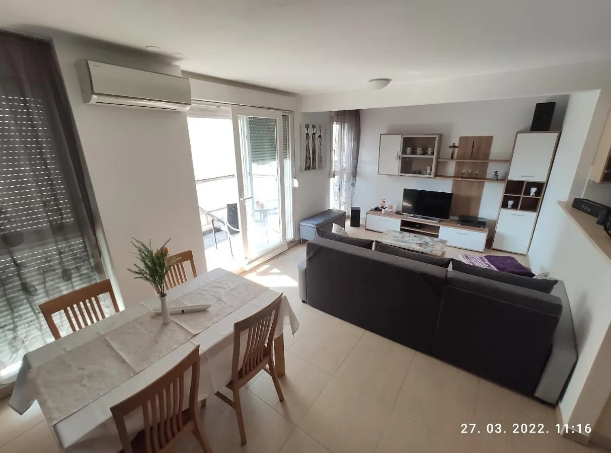 Apartman Antonela With Free Garage Parking Apartman Split