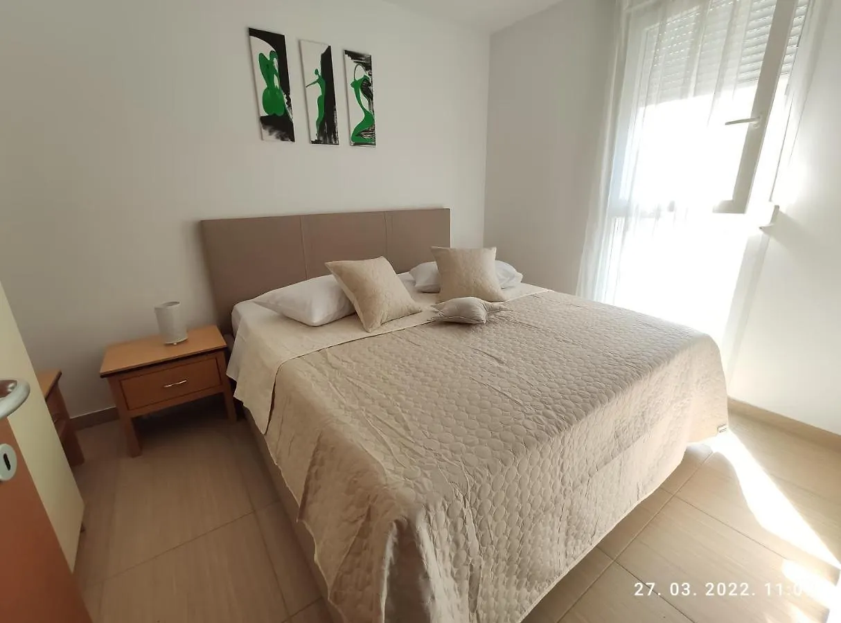 Apartman Antonela With Free Garage Parking Apartman Split